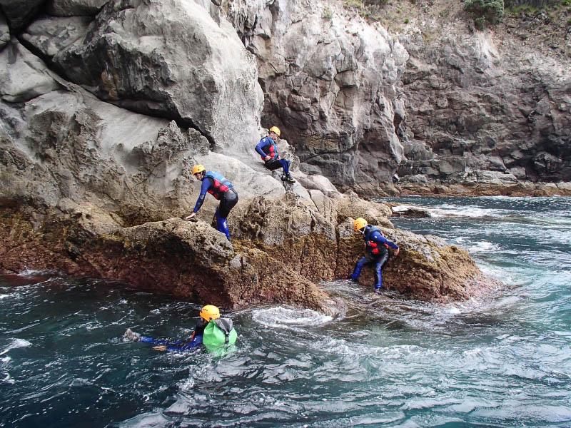 PT5AZM Coasteering HD 9 40 800 600 100 Melo