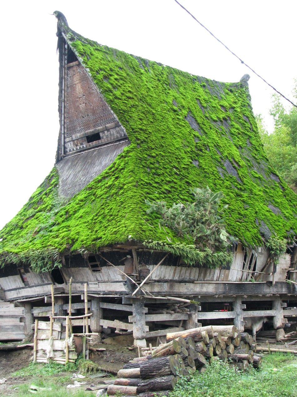 traditioneel-dorpje-nabij-Berastagi-Custom