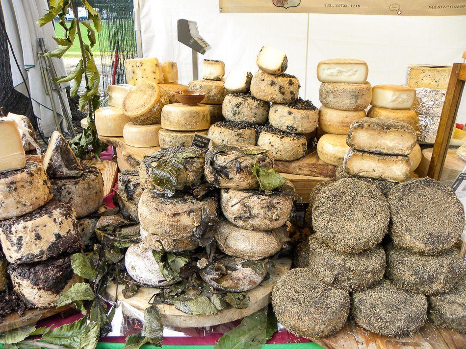 Piemonte-11-Wim-Vanderheeren-Turijn-markt-van-streekproducten-3_export_w950